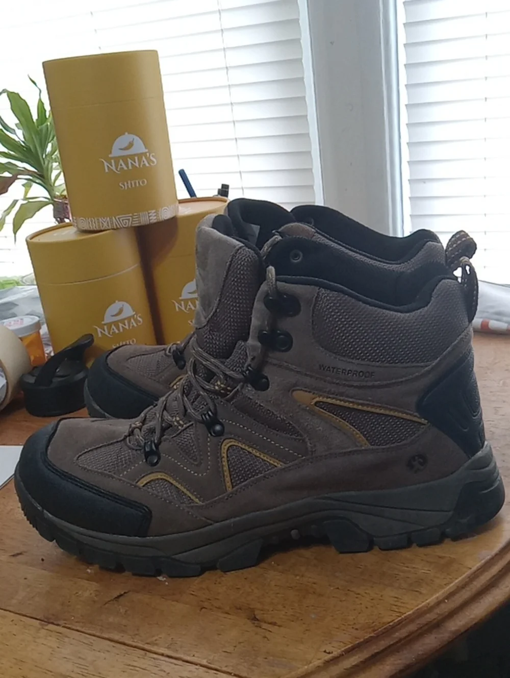 Northside Men's Brown and Black Lace-Up Outdoor Boots